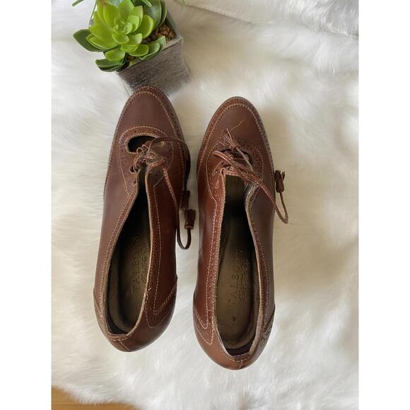 Talbots Brown Leather Women's Heels with Lace-Up Detail Size 7.5 - Picture 3 of 6